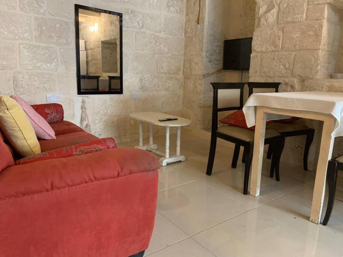 Serenity Qormi Kültér fotó