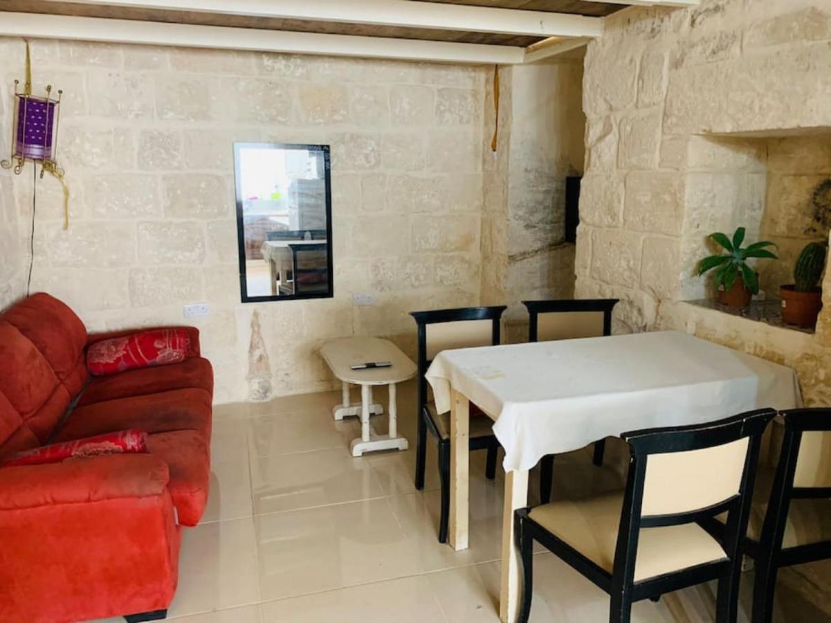 Serenity Qormi Kültér fotó